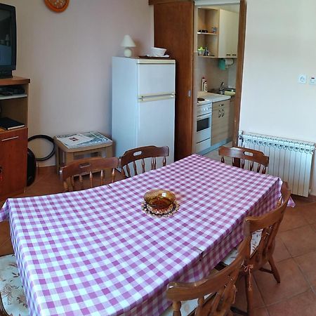 Apartment Ivo Veliko Brdo Макарська Екстер'єр фото